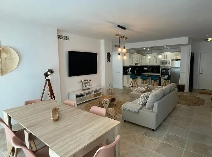 Apartament Luxurious, Confy & Sunny In The Hearth Of Puerto Banus Marina *